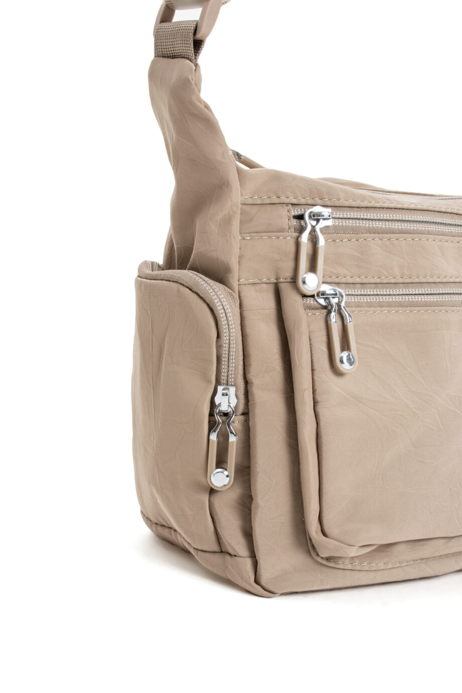 Collection of Sanmorris crossbody bags in different colors, emphasizing the variety available.